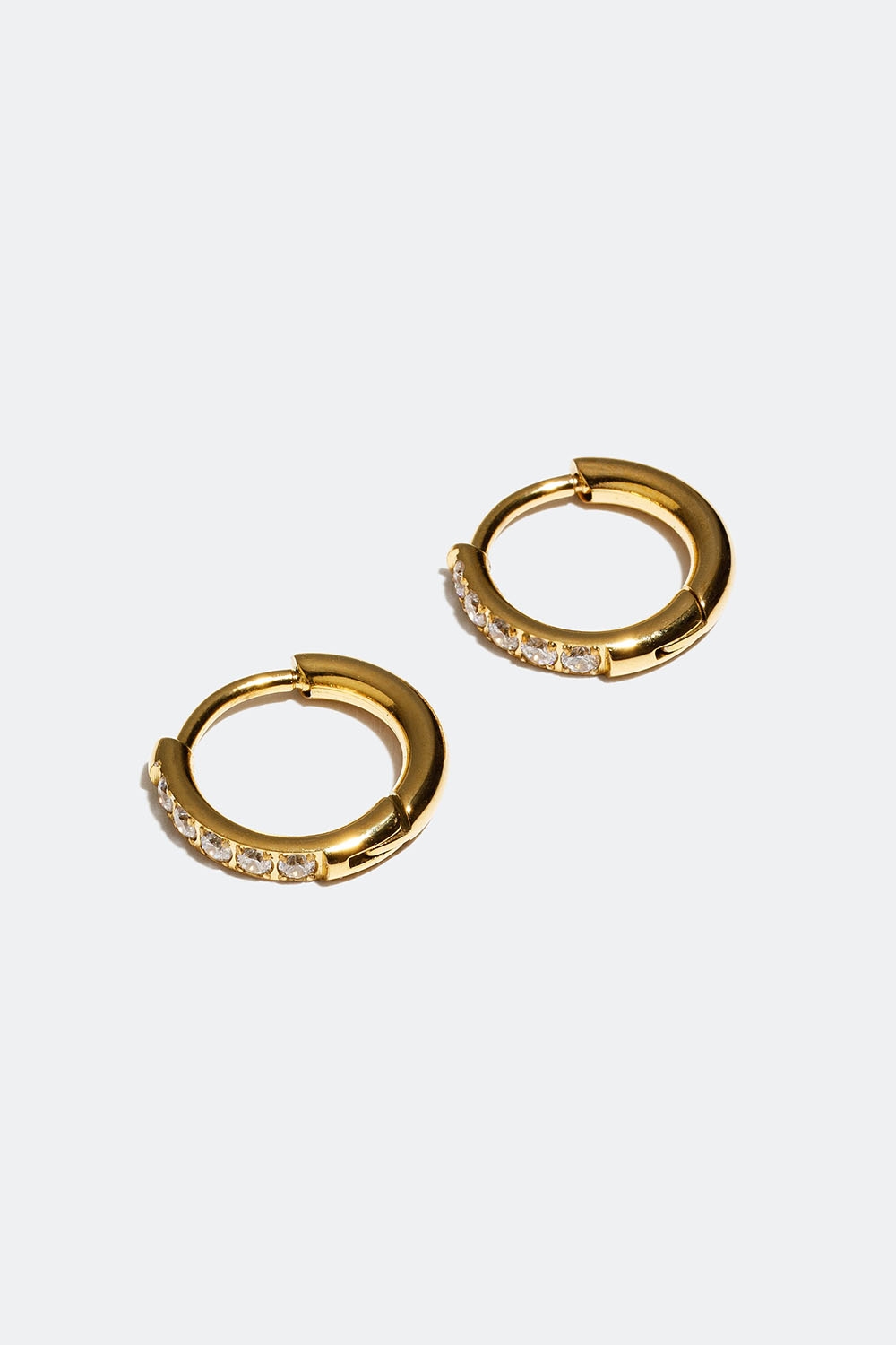Mini hoops i stål med 18k guld med cubic zirconia i gruppen Smykker / Øreringe / Hoops / Klassiske hoops hos Glitter (253004422002)