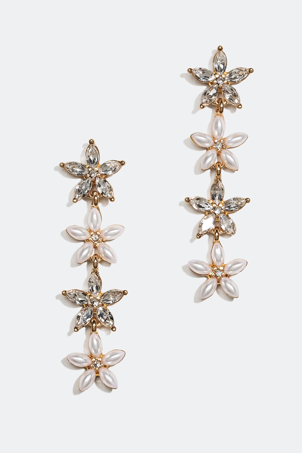 Lange øreringe med blomster i glassten og perler i gruppen Smykker / Øreringe hos Glitter (253006043102)