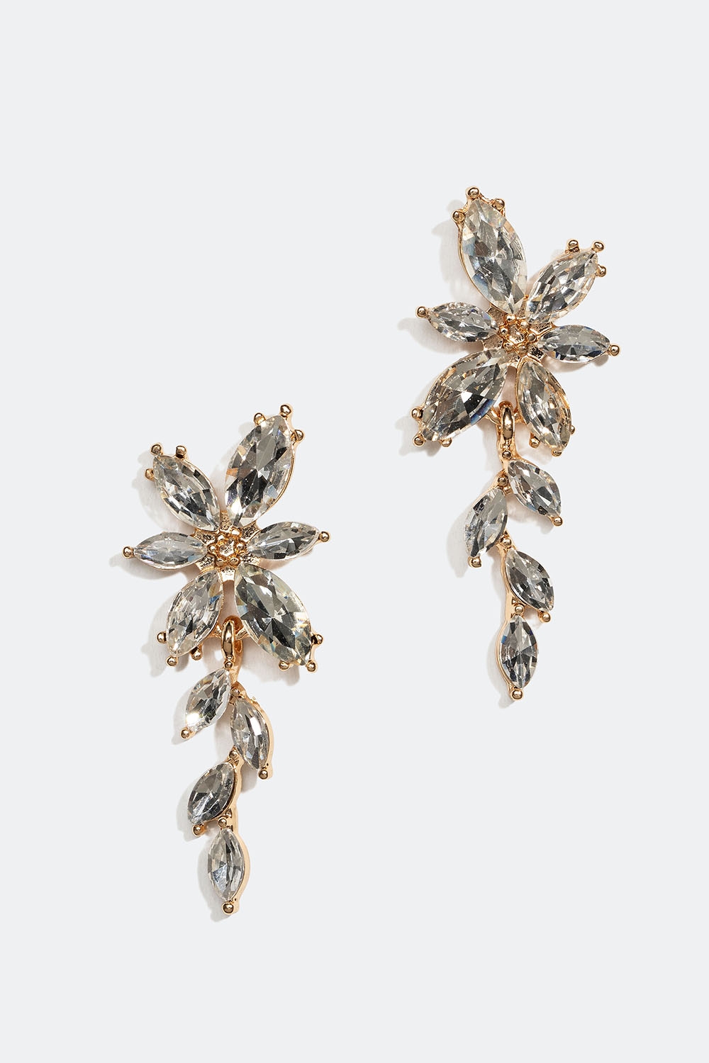 Guldfarvede øreringe med glassten i form af blomster i gruppen Smykker / Øreringe hos Glitter (253006330202)