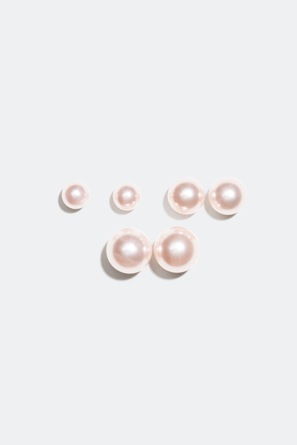Ørestikker med rosa perler, 3-pak i gruppen Smykker / Øreringe / Flerpak hos Glitter (326761)
