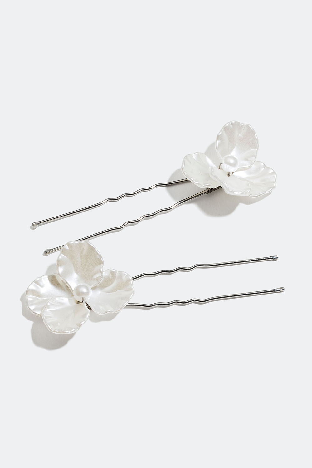 Opsætningsnåle med hvide blomster, 2-pak i gruppen Håraccessories / Spænder & klemmer / Hårpynt hos Glitter (334000121000)