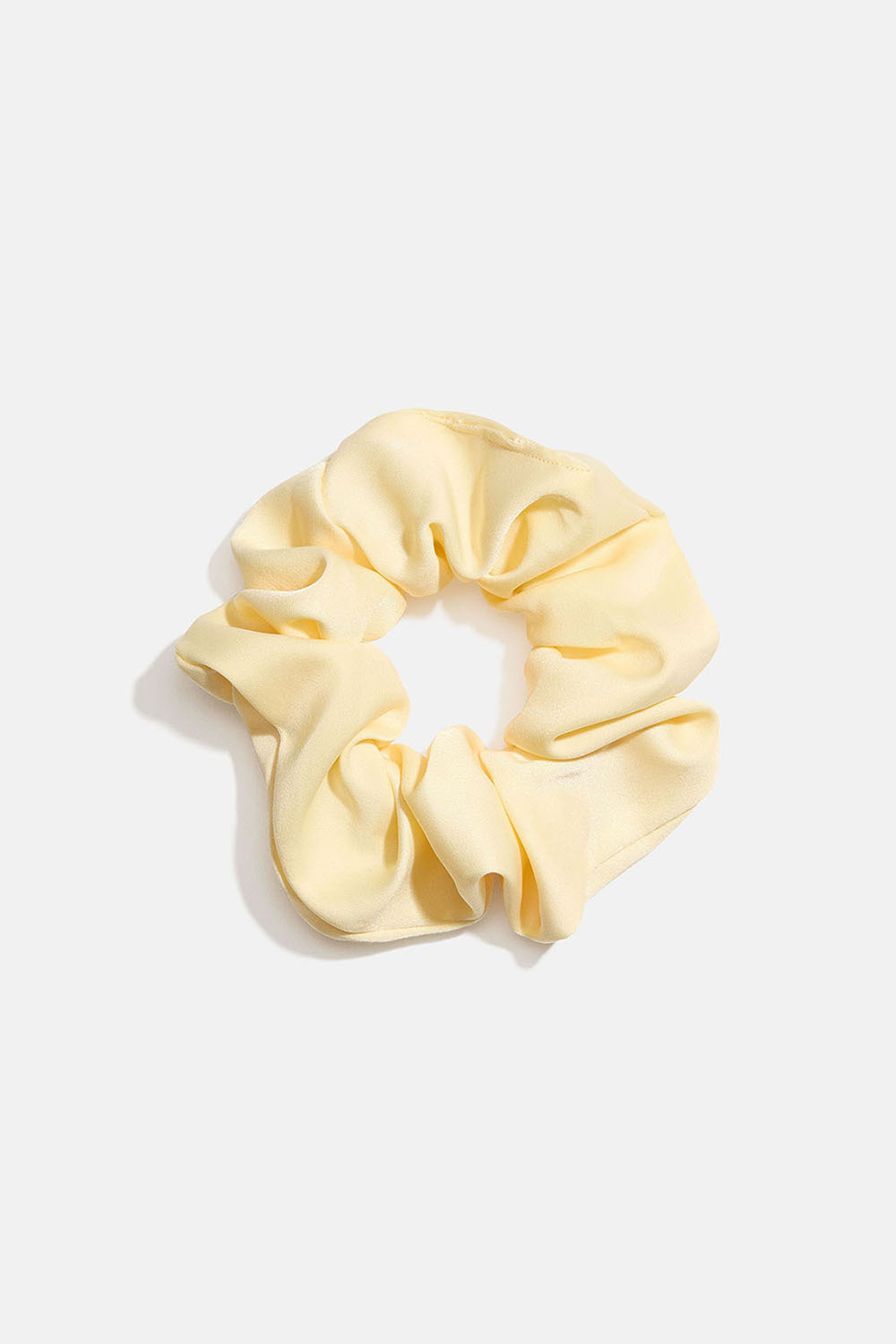 Lille gul scrunchie i imiteret silke
